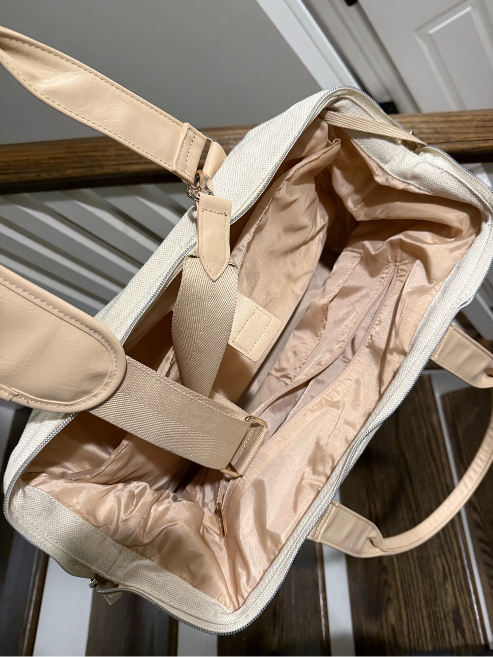 BEIS Cream Canvas and Tan Leather-Trim Travel Bag - Picture 9 of 9